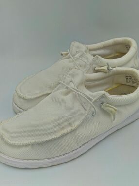 Hey Dude Wally Sox – Artic White (Men’s size 12)